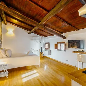  Apartment Magikrooms Muse